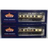 BACHMANN 2 COLLETT CHOC/CREAM GREAT WESTERN COACHES