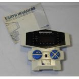 EARTH INVADERS HAND HELD BATTERY GAME