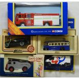 CORGI FIRE TENDER & 4 MODEL VEHICLES