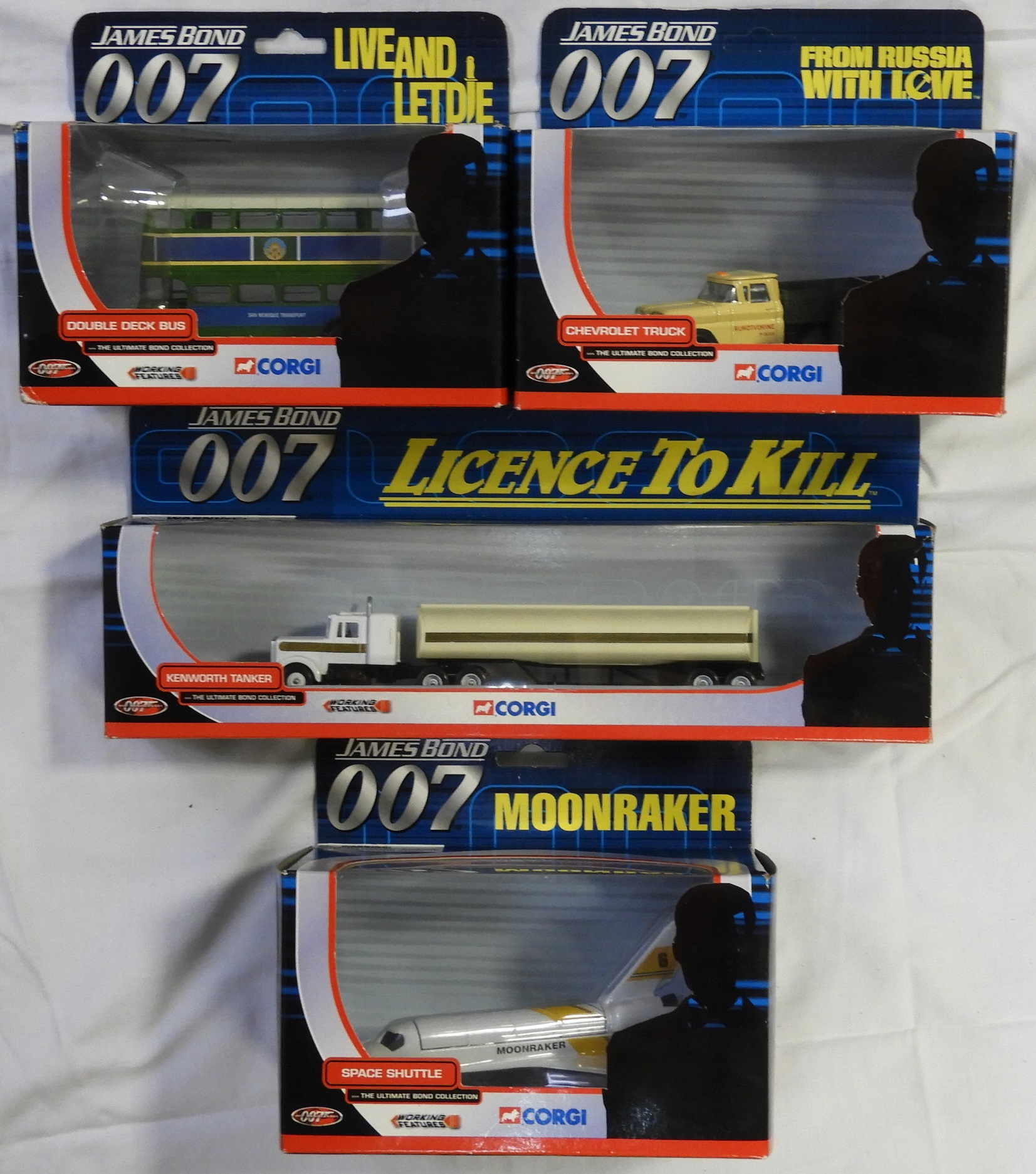 CORGI JAMES BOND 007 4 LARGER VEHICLES