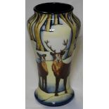 MOORCROFT WILD HIGHLANDERS STAG VASE 10'H BY SANDRA DANCE 189/350 C2002