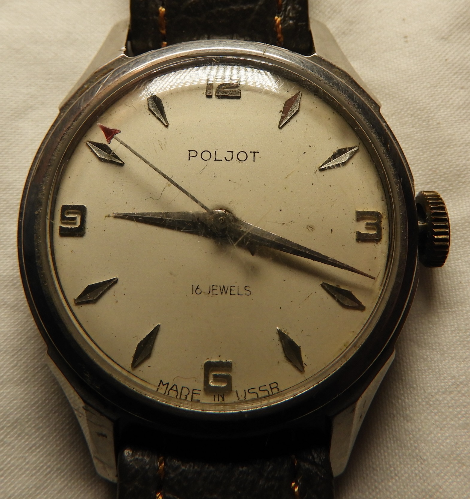 USSR POLJOT 16 JEWEL GENTS WRISTWATCH