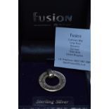JEWELLERY FUSION STERLING SILVER LOVE RING 6.8G