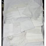 QUANTITY OF LINEN