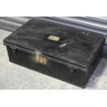 TIN MILITARY CHEST WITH KEY