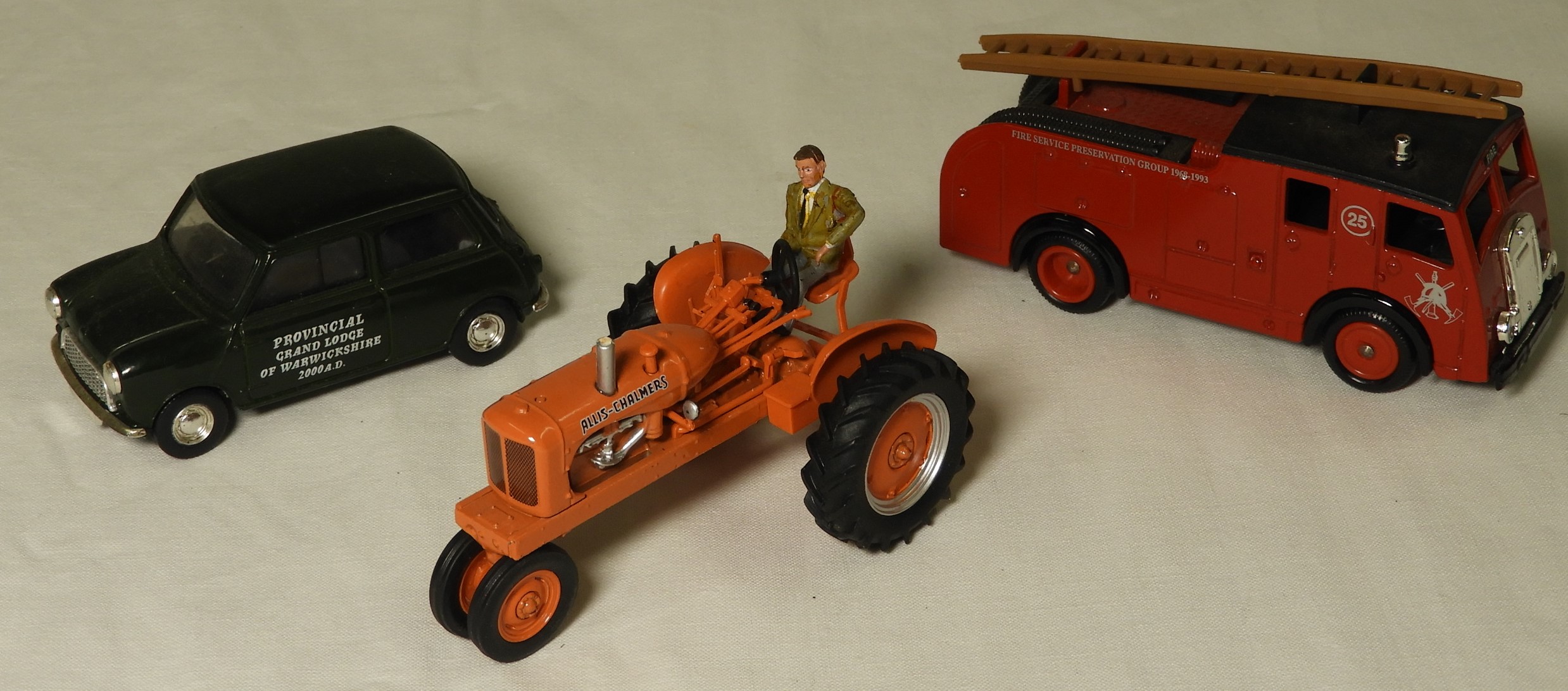 TRACTOR, FIRE ENGINE & MINI