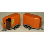 PAIR BRITAINS BEAUFORT DOUBLE HORSE BOXES