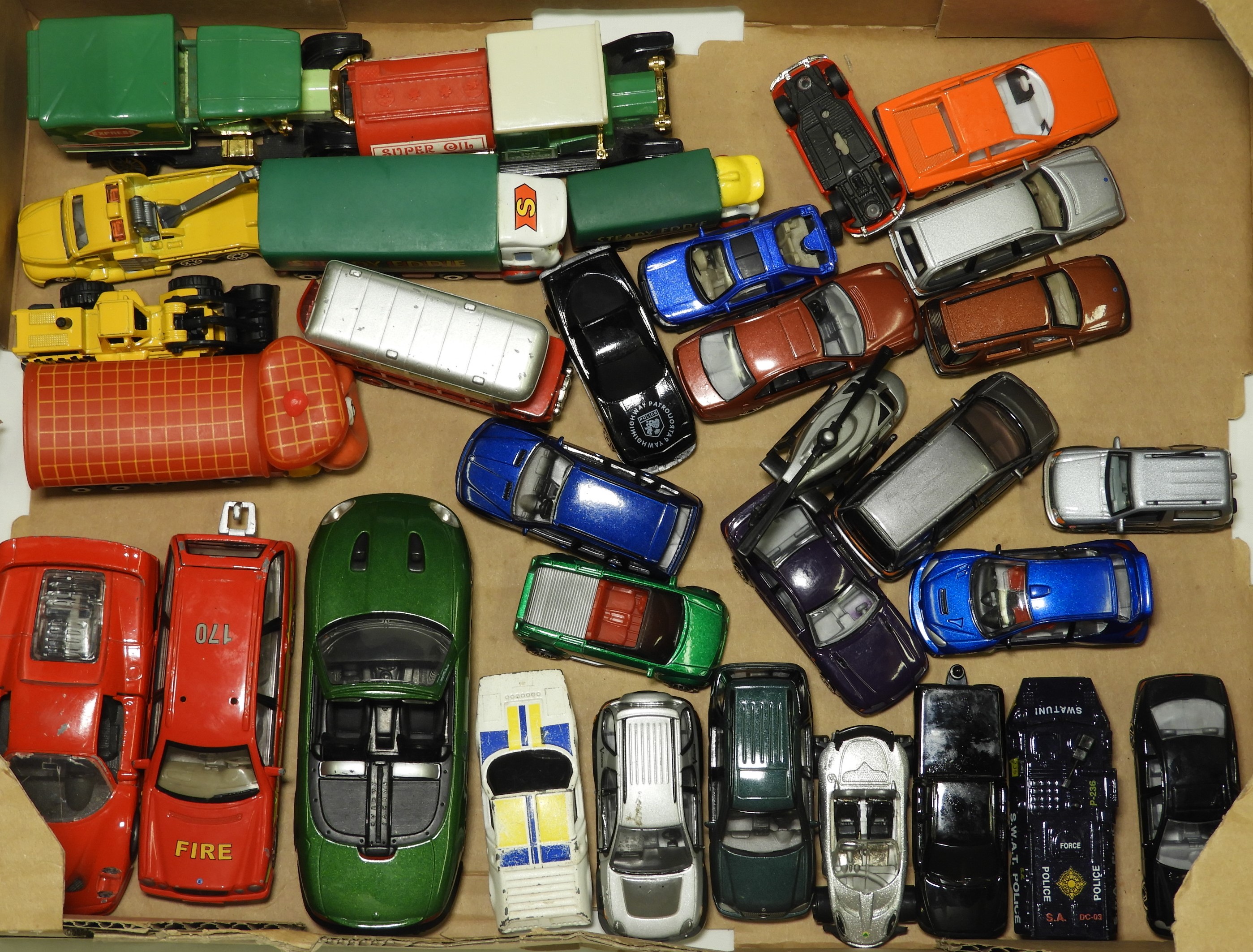 BOX DIECAST VEHICLES