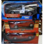 3X 1/18 SCALE MODEL CARS - 2 FERRARI & 007 ASTON MARTIN VANQUISH