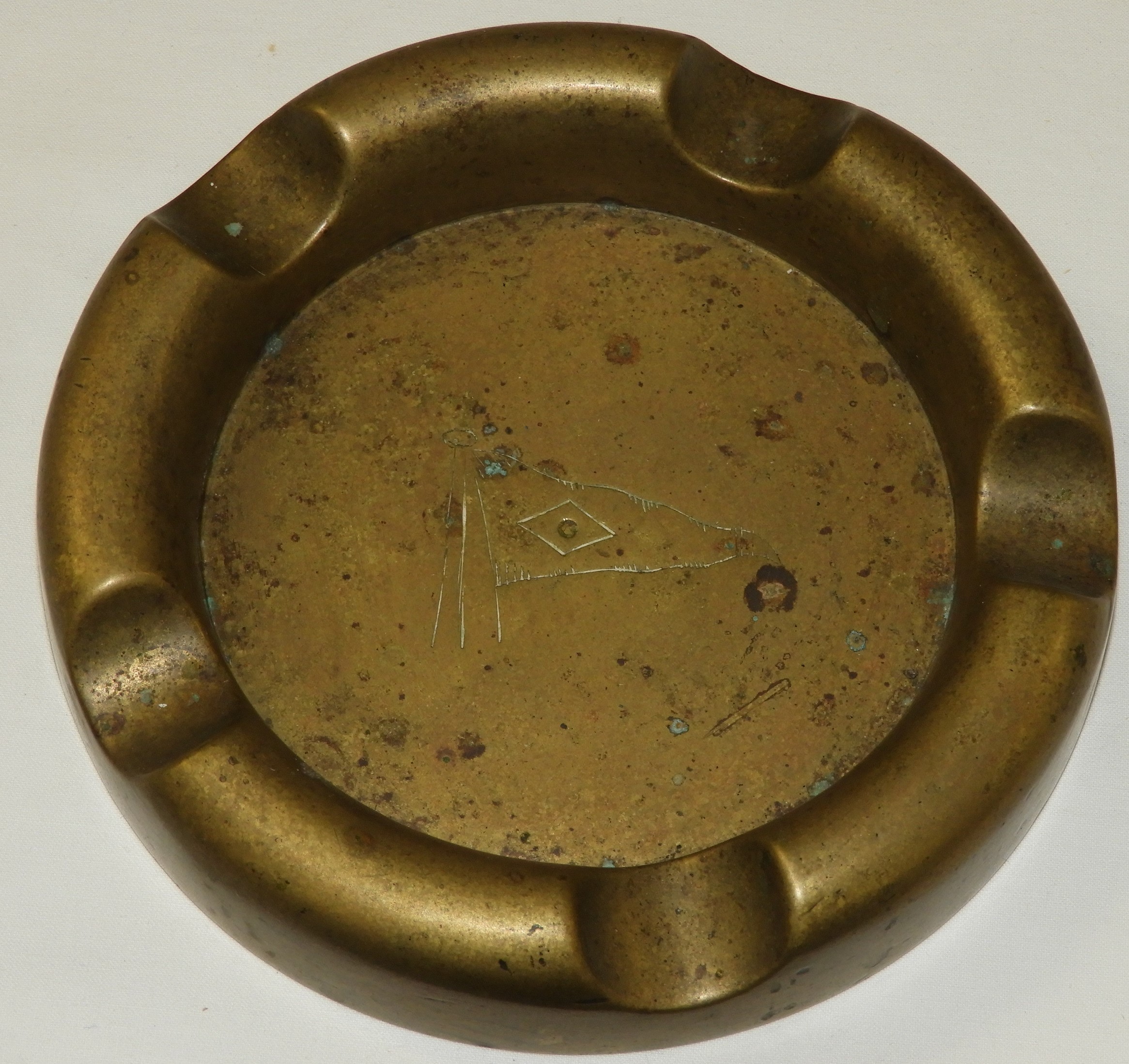 HEAVY BRASS ASHTRAY