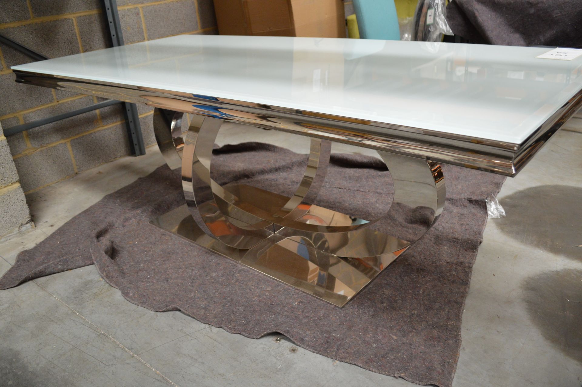 White Glass & Chrome Dining Table Size: 220L x 100W x 73H (Please Note: item located in Andover - Bild 8 aus 11