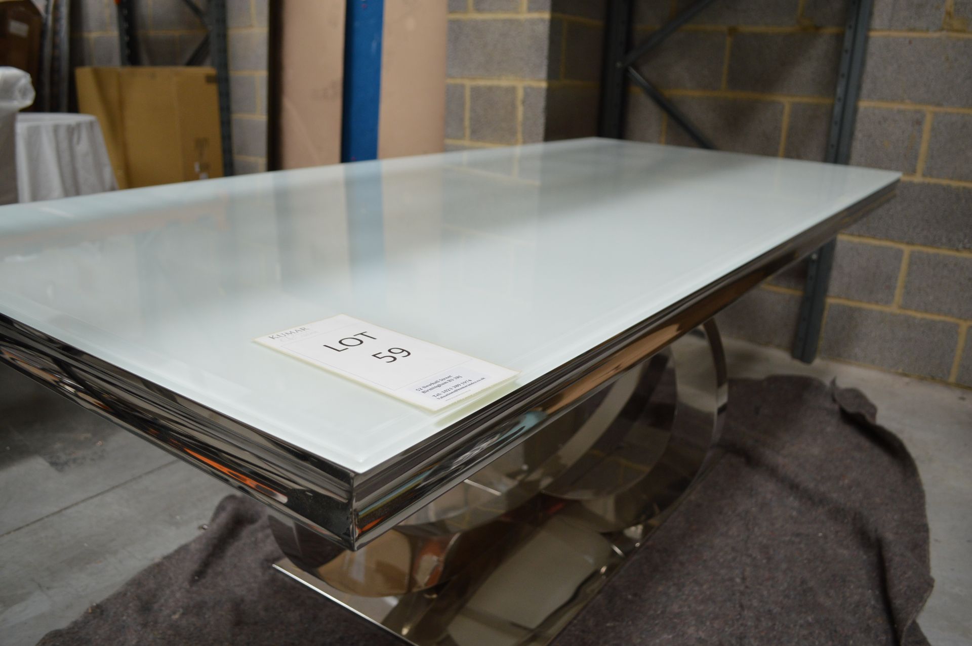 White Glass & Chrome Dining Table Size: 220L x 100W x 73H (Please Note: item located in Andover - Bild 5 aus 11