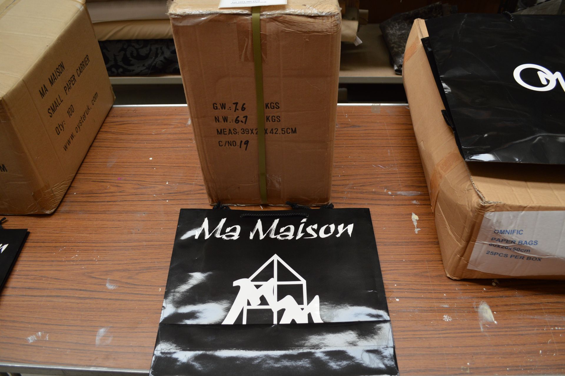 13 Boxes x 100 MA Maison Small Paper Carrier Bags Size: 454 x 29 x 29.5cm 2.5 Boxes Medium Paper - Bild 2 aus 9