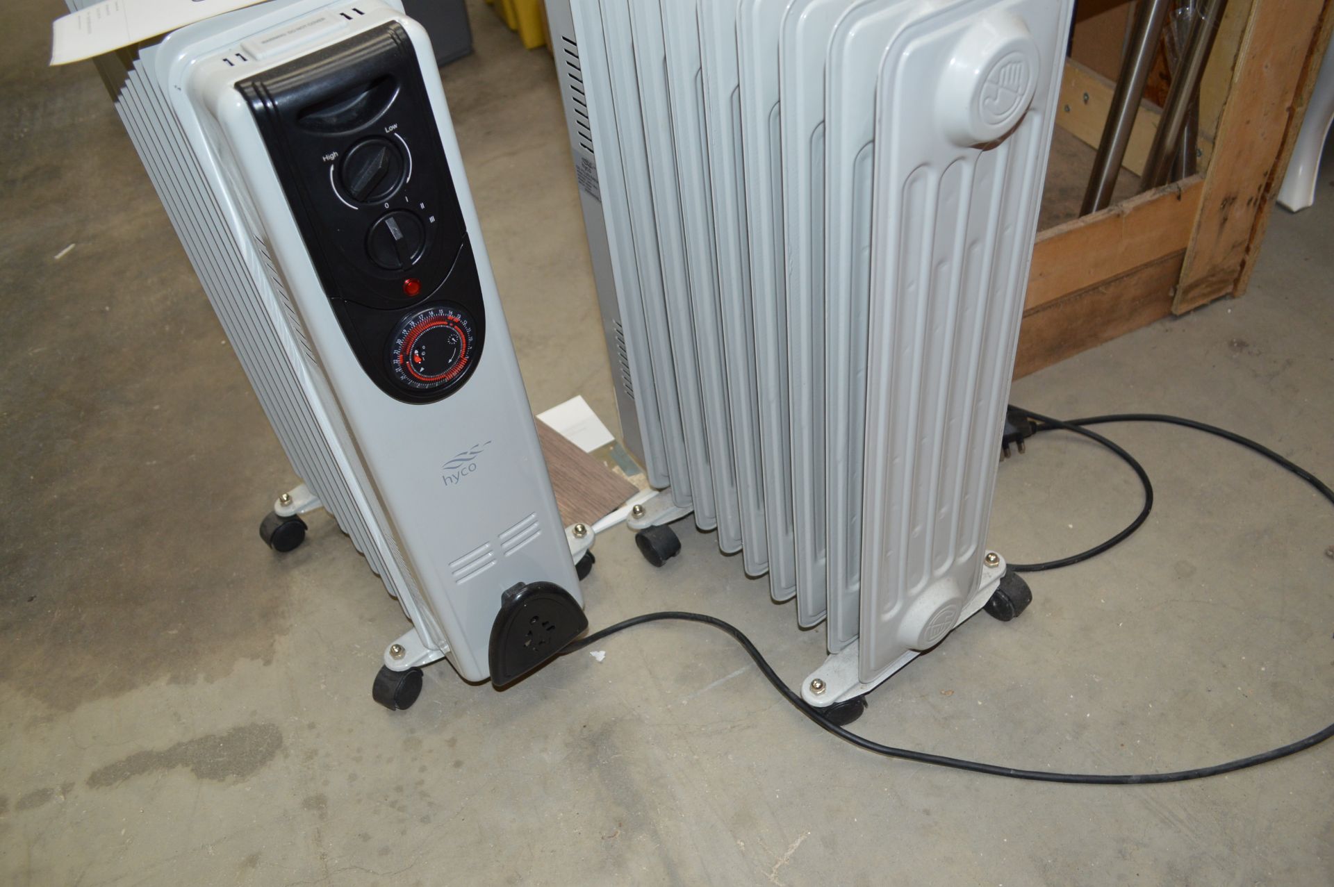 2: Hyco 2.0w Oil Filled Radiators (Please Note: item located in Andover SP11. Collection by - Image 4 of 5