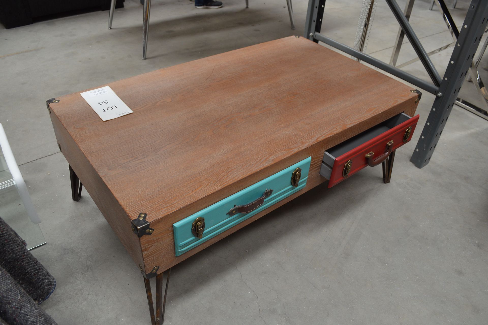 Suitcase Coffee Table Size: 120L x 70W x 47H (Please Note: item located in Andover SP11. - Bild 5 aus 6