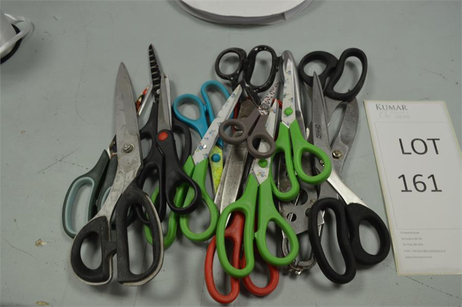 Quantity of Scissors (Please Note: item located in Andover SP11. Collection by appointment on