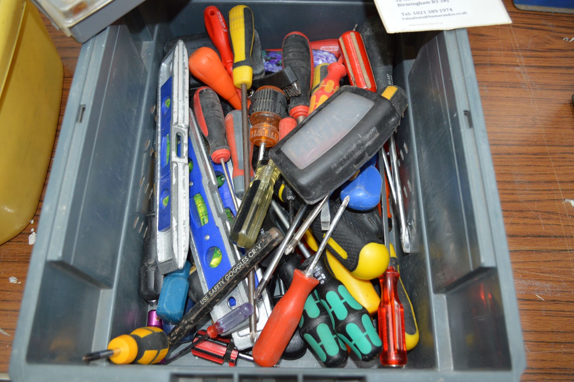 Box of Various Screwdrivers as shown (Please Note: item located in Andover SP11. Collection by - Image 2 of 3