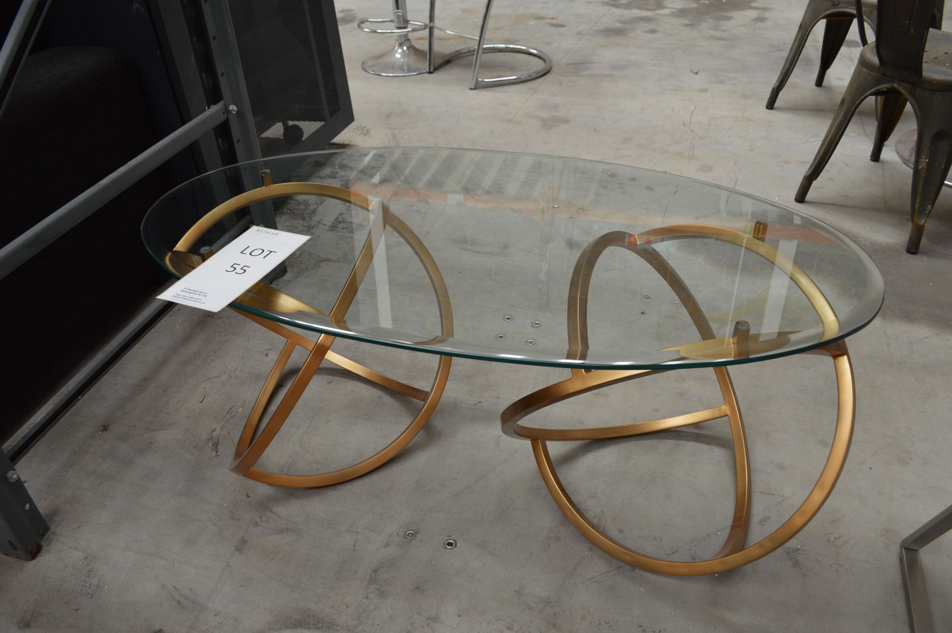 Gold & Glass Oval Coffee Table Size: 120L x 70W x 47H (Please Note: item located in Andover SP11. - Bild 3 aus 6