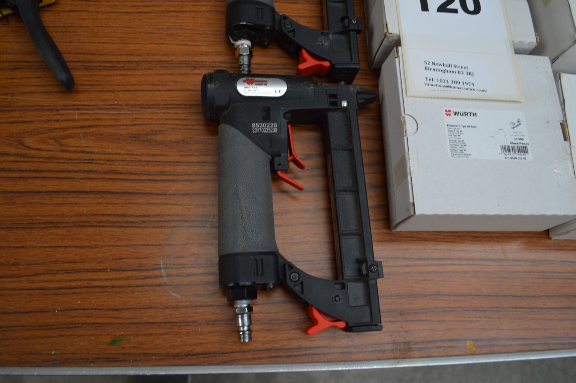 3: Worth Master Air Staple Guns to include 2 x DKG416 & DKG80. Serial No: 20170333209, - Image 2 of 11