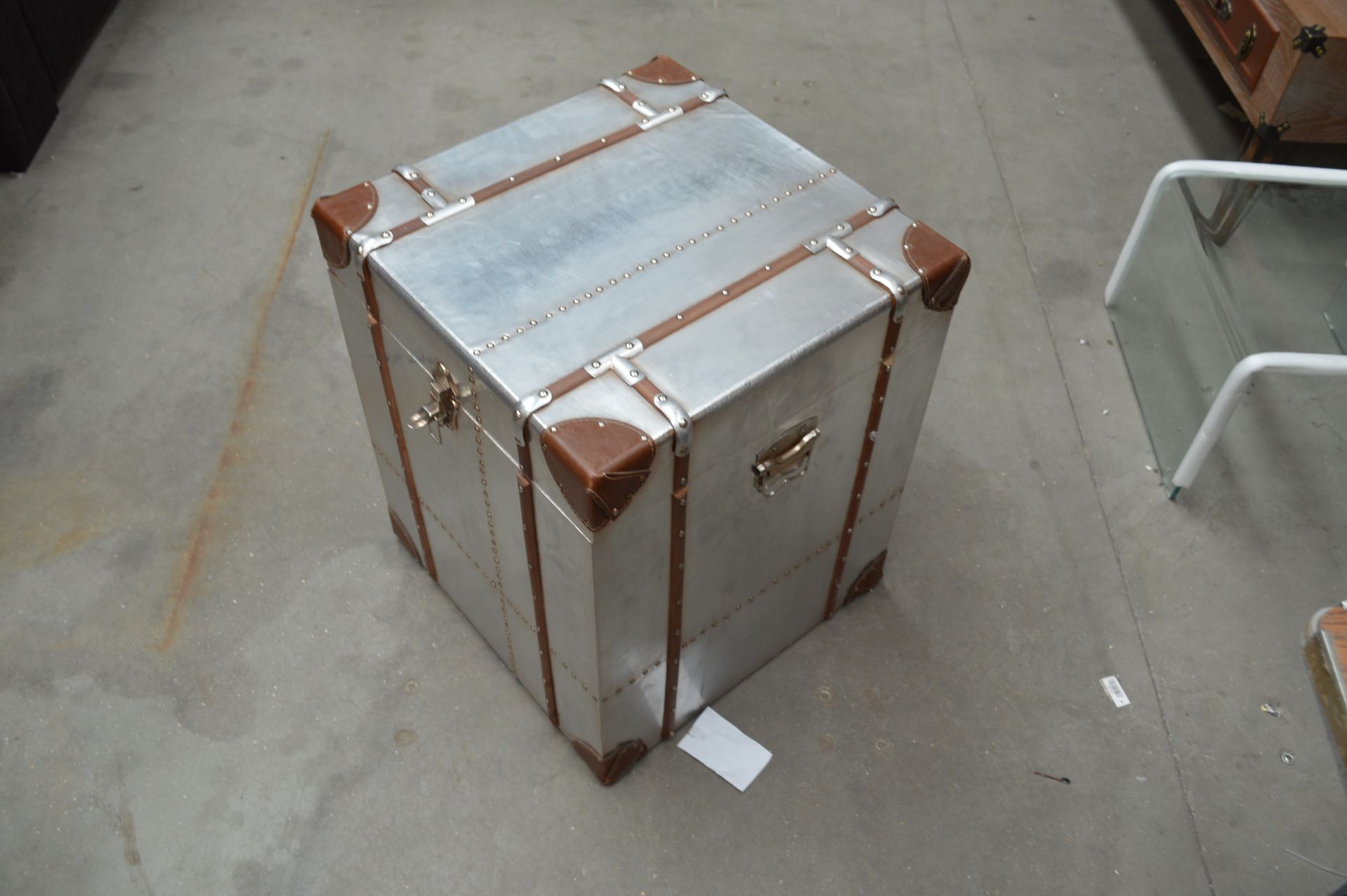 Stainless Steel & Brown Chest Size: 50L x 50W x 62H (Please Note: item located in Andover SP11. - Image 6 of 9