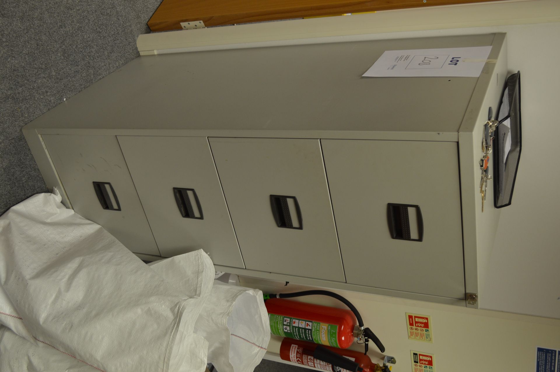 4 Drawer Steel Filing Cabinet with Key (does not include contents) (Please Note: item located in - Image 2 of 2