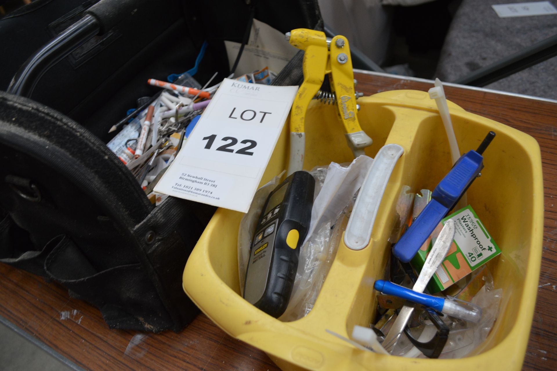 2: Stanley Toolbags & Carry Case as shown (Please Note: item located in Andover SP11. Collection - Bild 3 aus 5