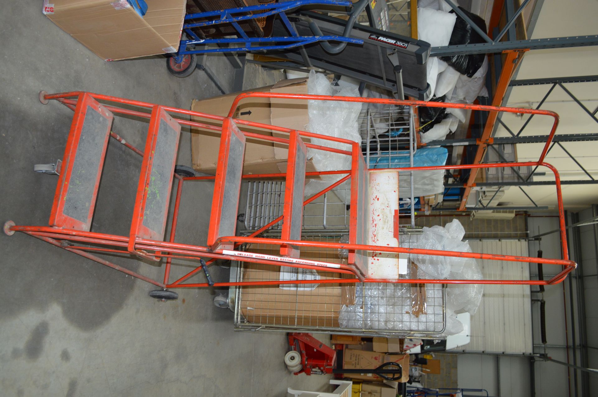 Make Unknown 5 Step Airline Ladders (Please Note: item located in Andover SP11. Collection by - Image 3 of 4