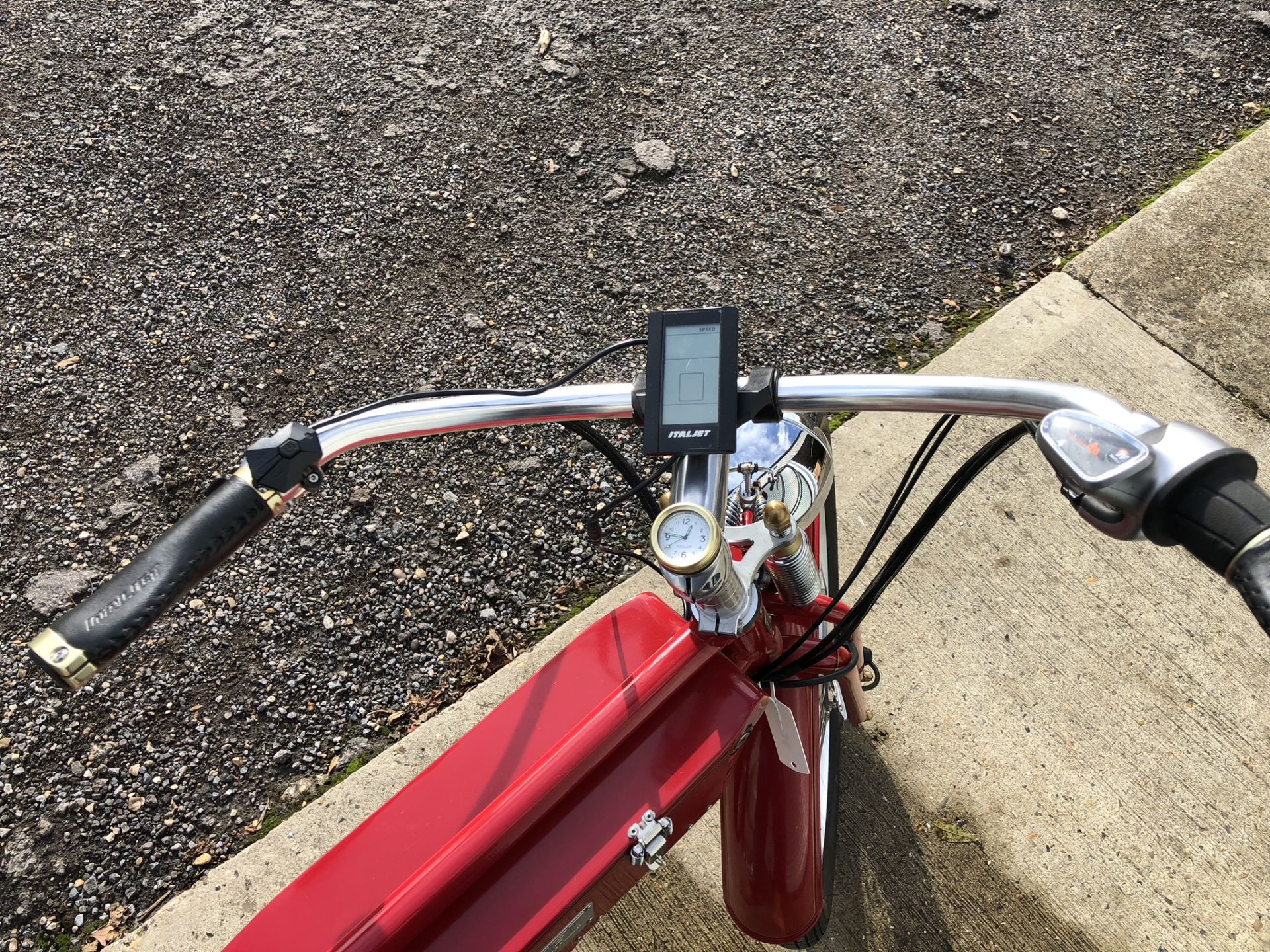 Italjet Electric Bike - Used as a Demonstrator - Image 10 of 11