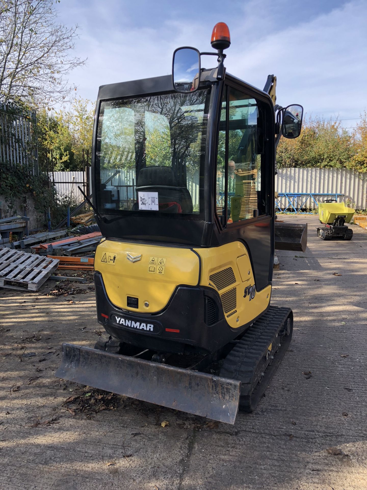 Yanmar SV18 CR Mini Excavator, Rubber Tracks, Serial No. G6127 (2017/10), with Quick Hitch - Image 6 of 33