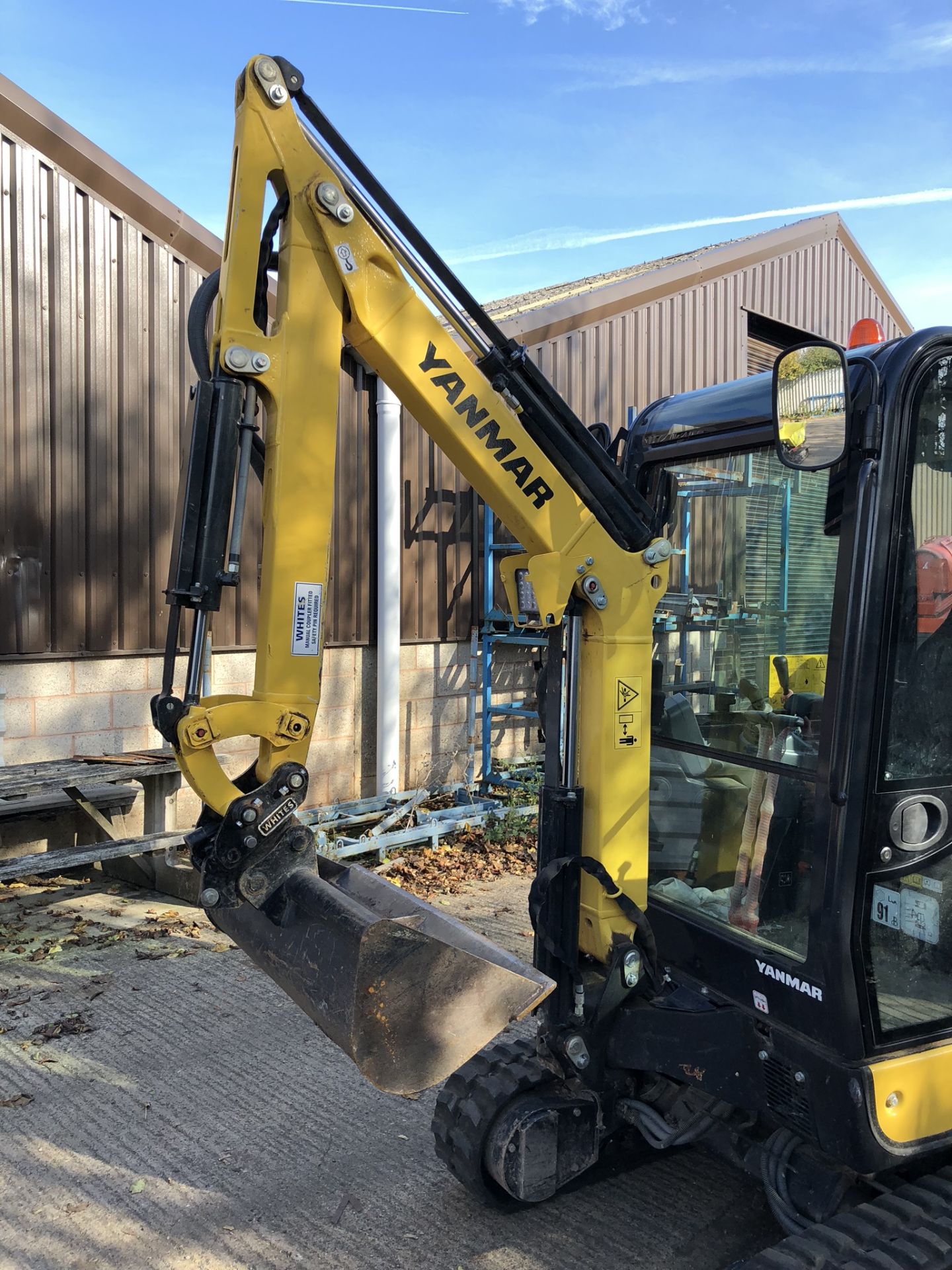 Yanmar SV18 CR Mini Excavator, Rubber Tracks, Serial No. G6127 (2017/10), with Quick Hitch - Image 9 of 33
