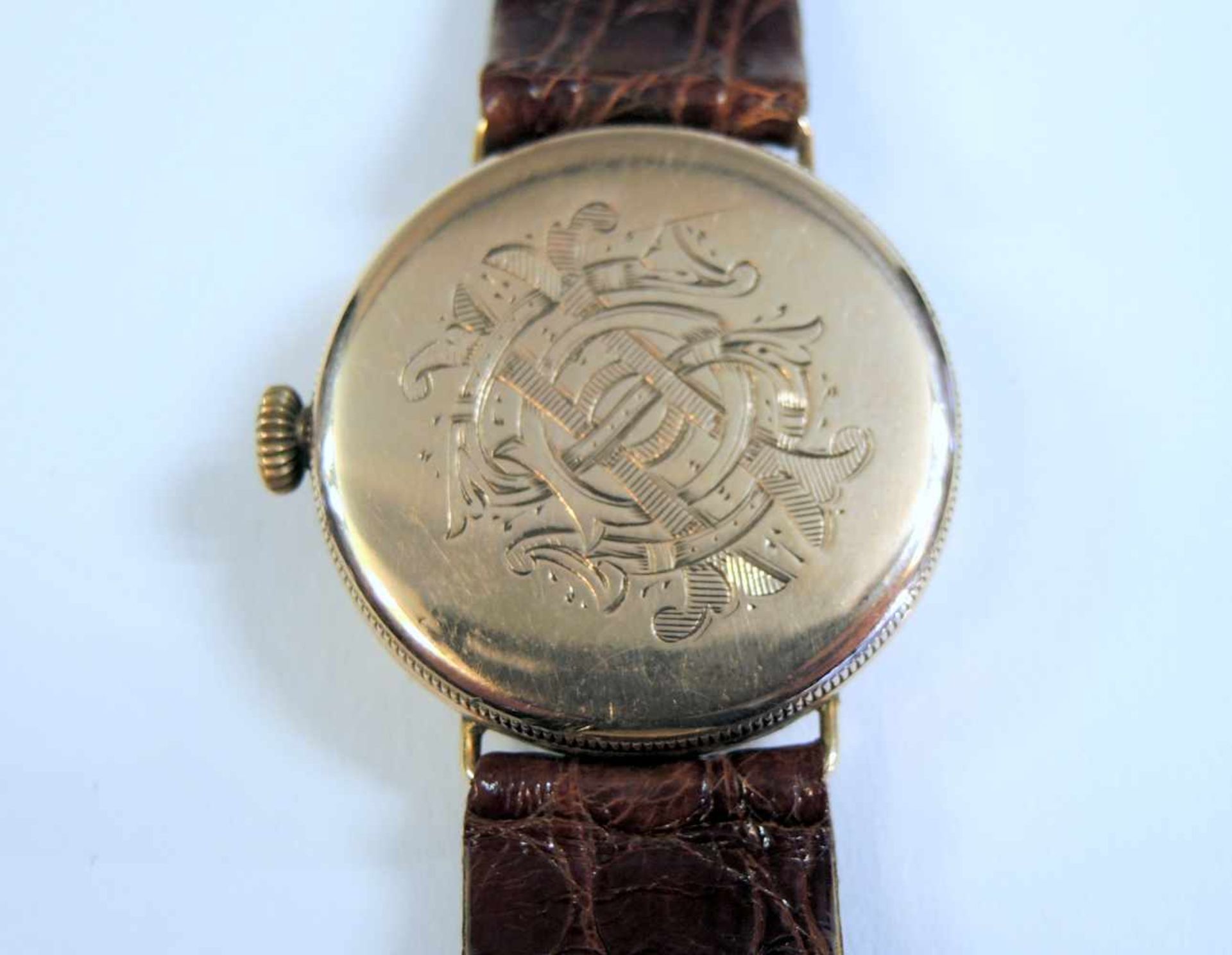 Rolex, Armbanduhr 9 K. Gold, mit Handaufzug, Verso monogrammiert "H.S". Gangbar. Für den - Bild 3 aus 3