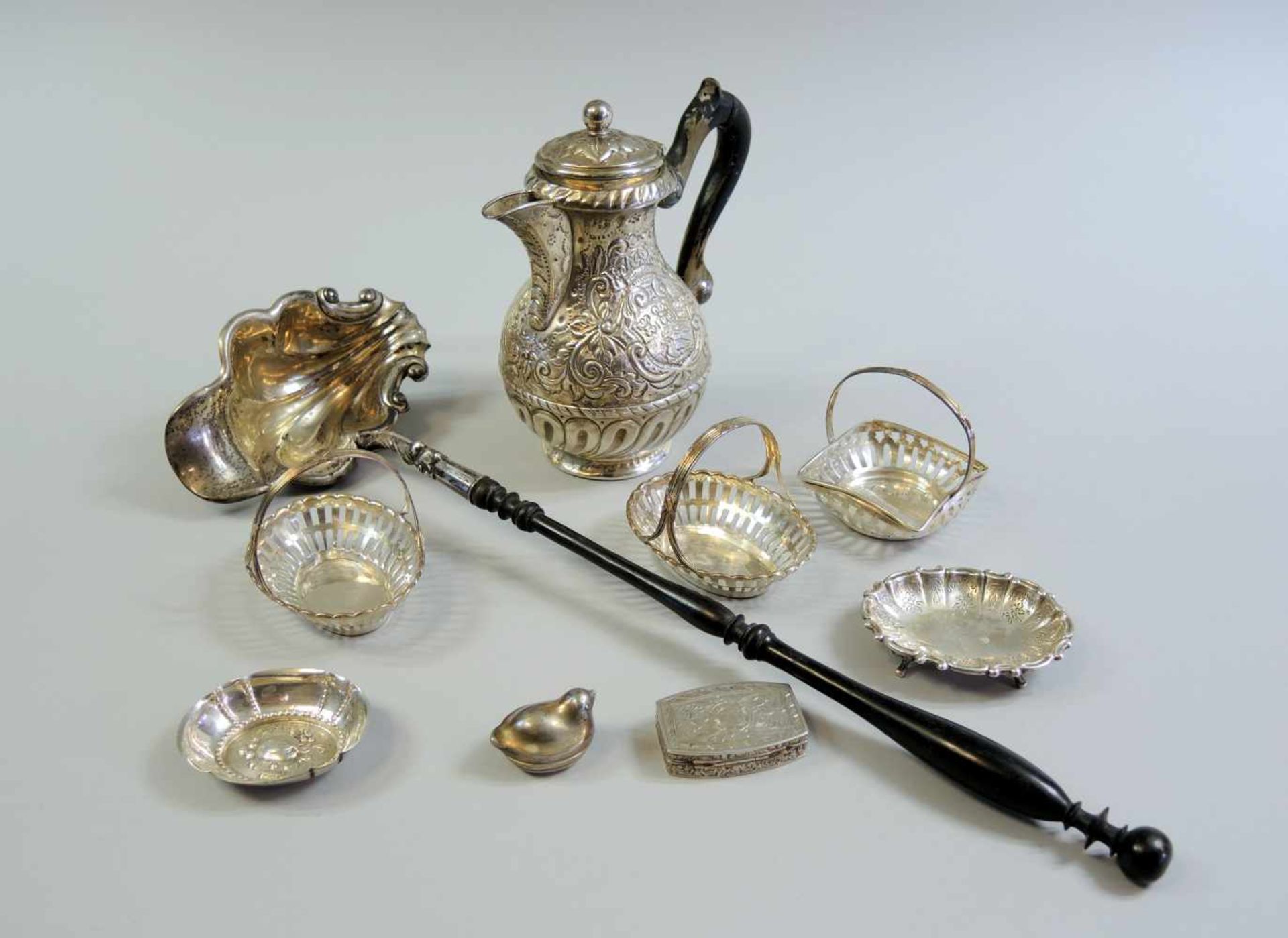 Sammlung, Silberteile Silber 800, 12-Lot, teils mit Halbmond und Krone und unterschiedlichen