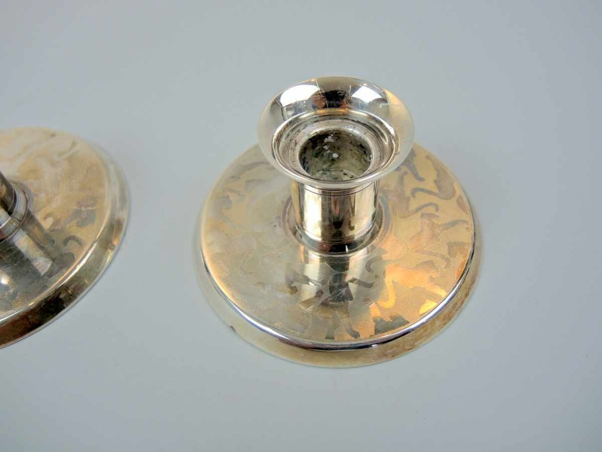 Cartier, Paar einflammige Kerzenständer Sterling Silber 925, weighted, jeweils am Boden mit - Bild 2 aus 2