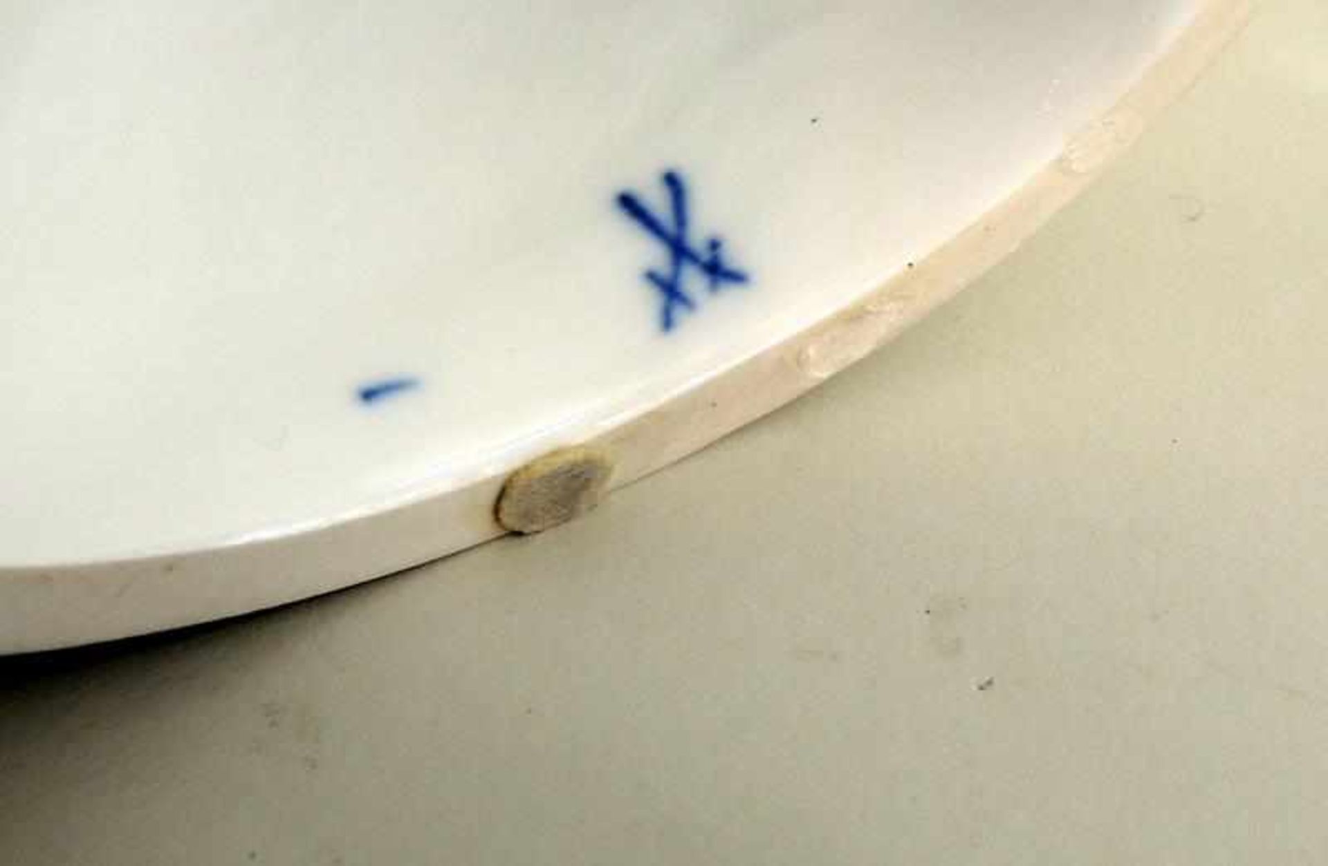 Meissen, Allegorie des Sommers Porzellan, am Boden mit blauer Schwertermarke gekennzeichnet, - Bild 3 aus 4