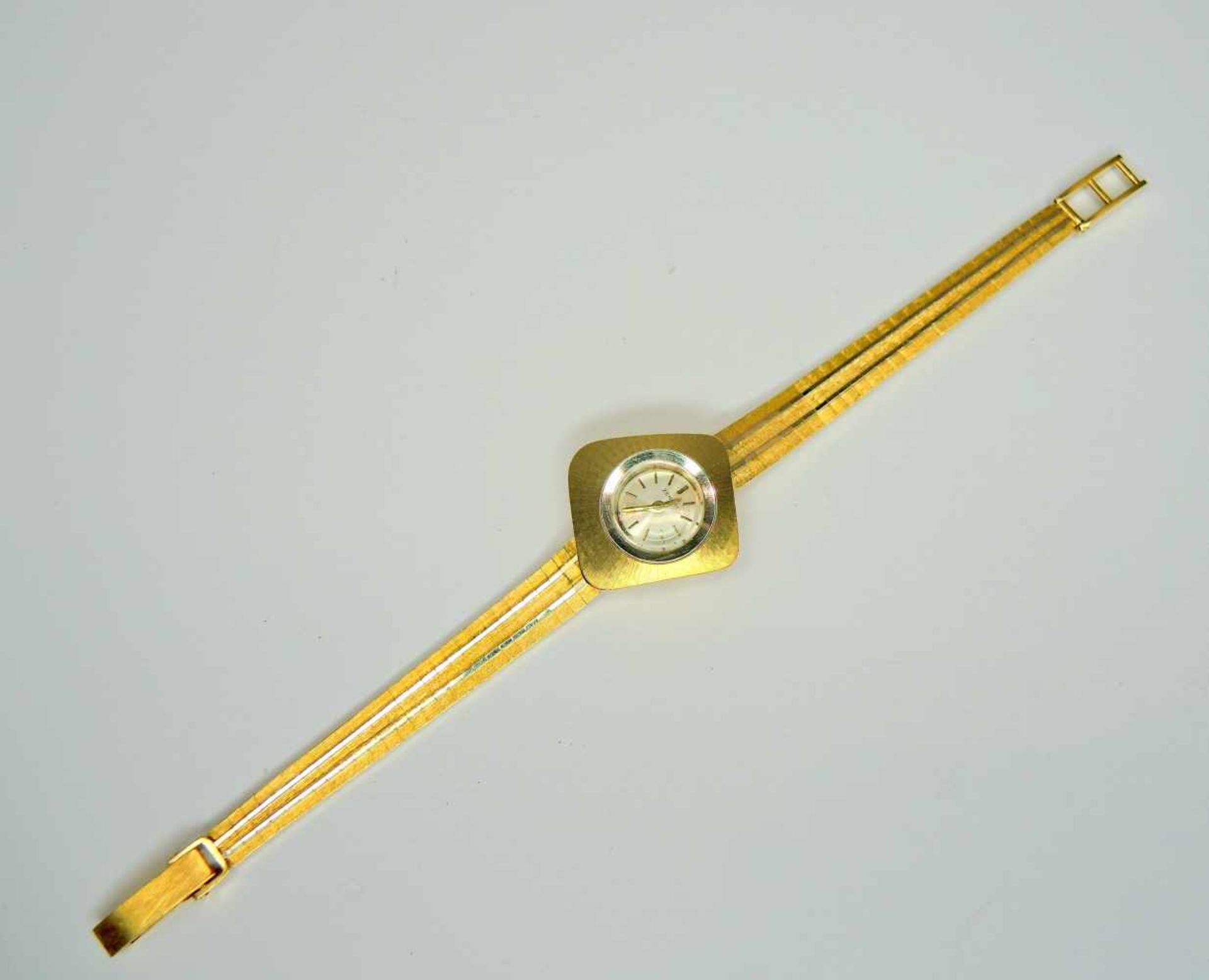 Damen-Armbanduhr 18 K. Gelbgold, Firma Zenit, 1950er- Jahre. Handaufzug defekt. Gewicht 28,5 g