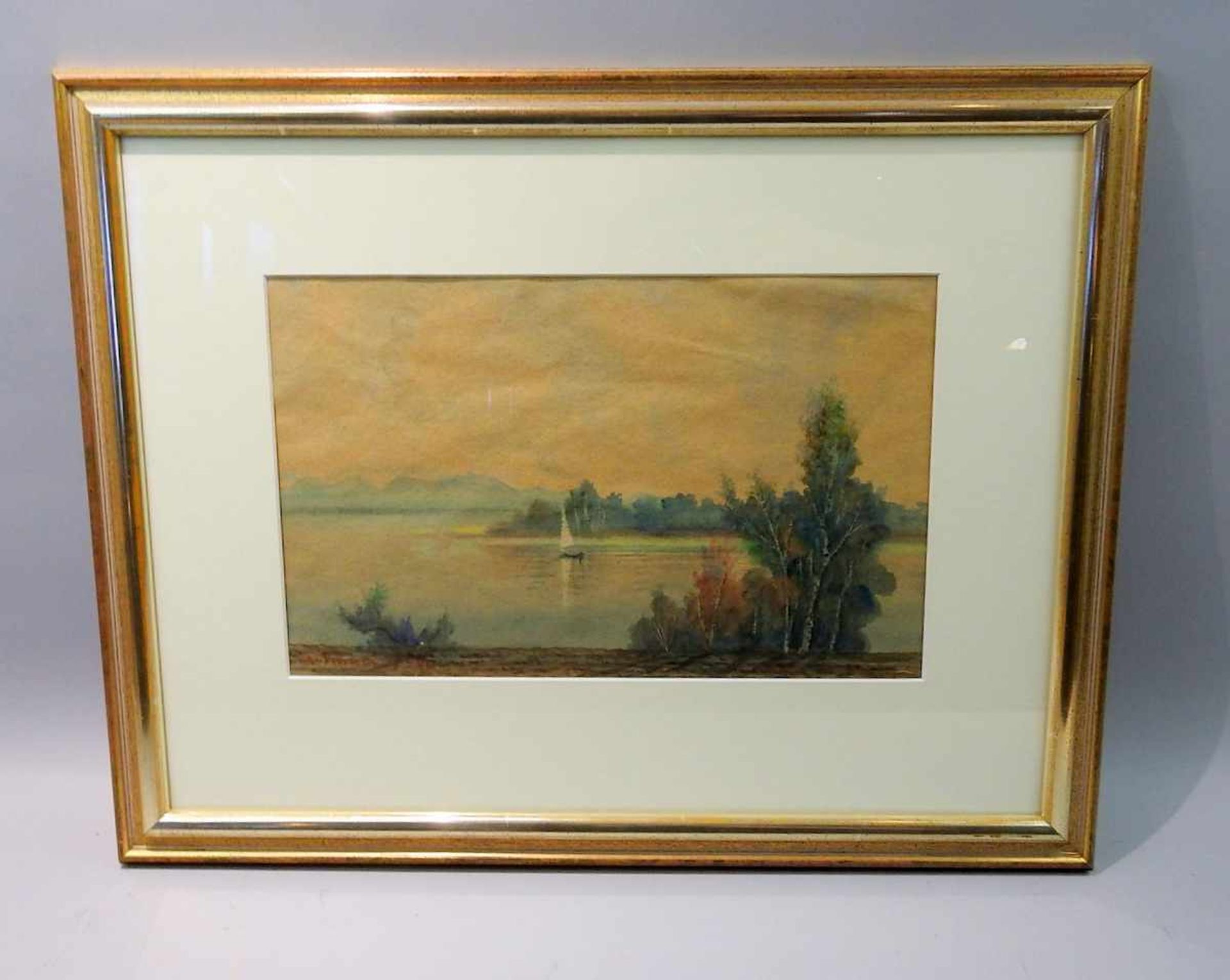 Eugen Vinnai, 1889 Ötisheim-Schöneberg - 1961 unbekanntAquarell/Papier. Seeansicht mit Segelboot - - Bild 2 aus 2