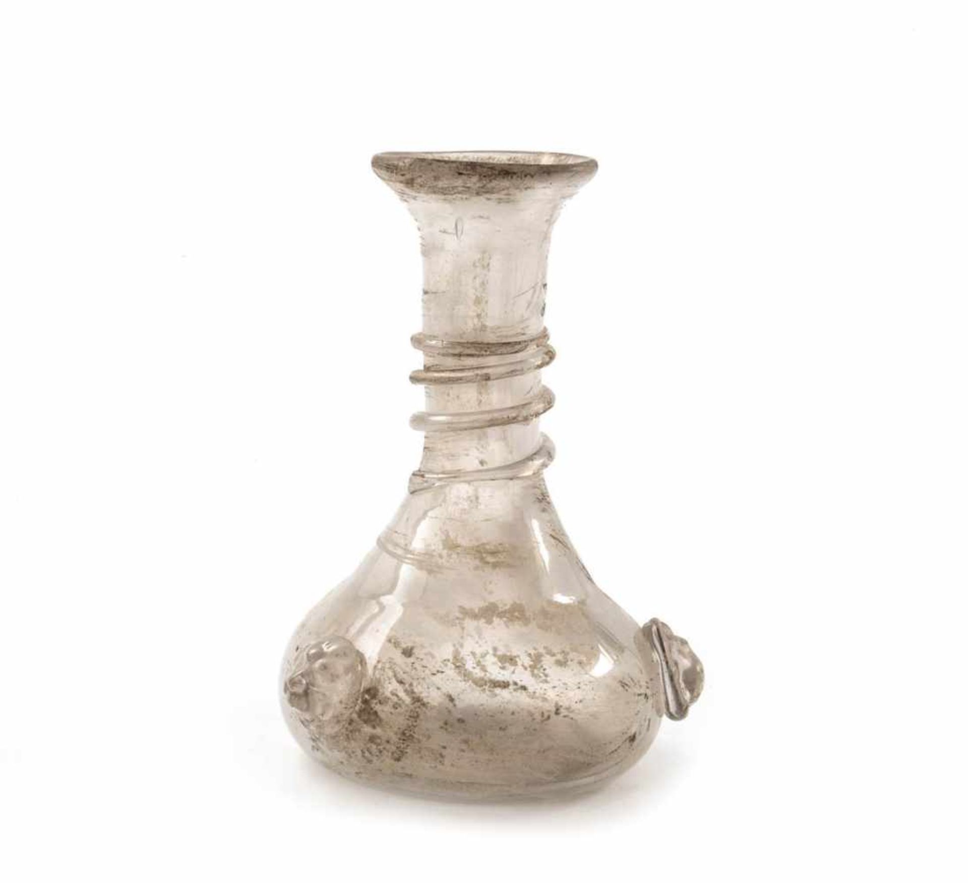 Ziervase Farbloses leicht lüstrierendem Glas. Replik einer antiken Vase. Runder Stand,