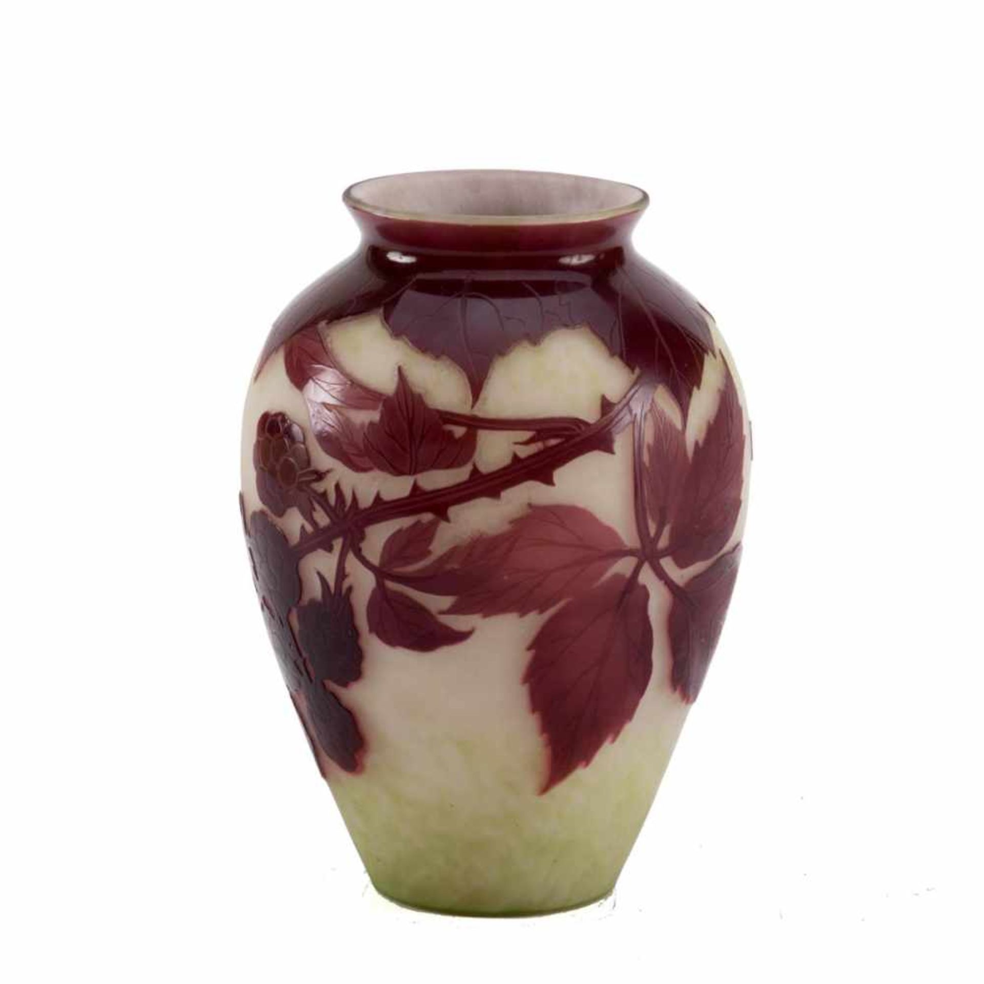 Delatte, Nancy, Vase um 1920 Ovoider Korpus. Farbloses Glas mit hellgrün bis weißlich verlaufender