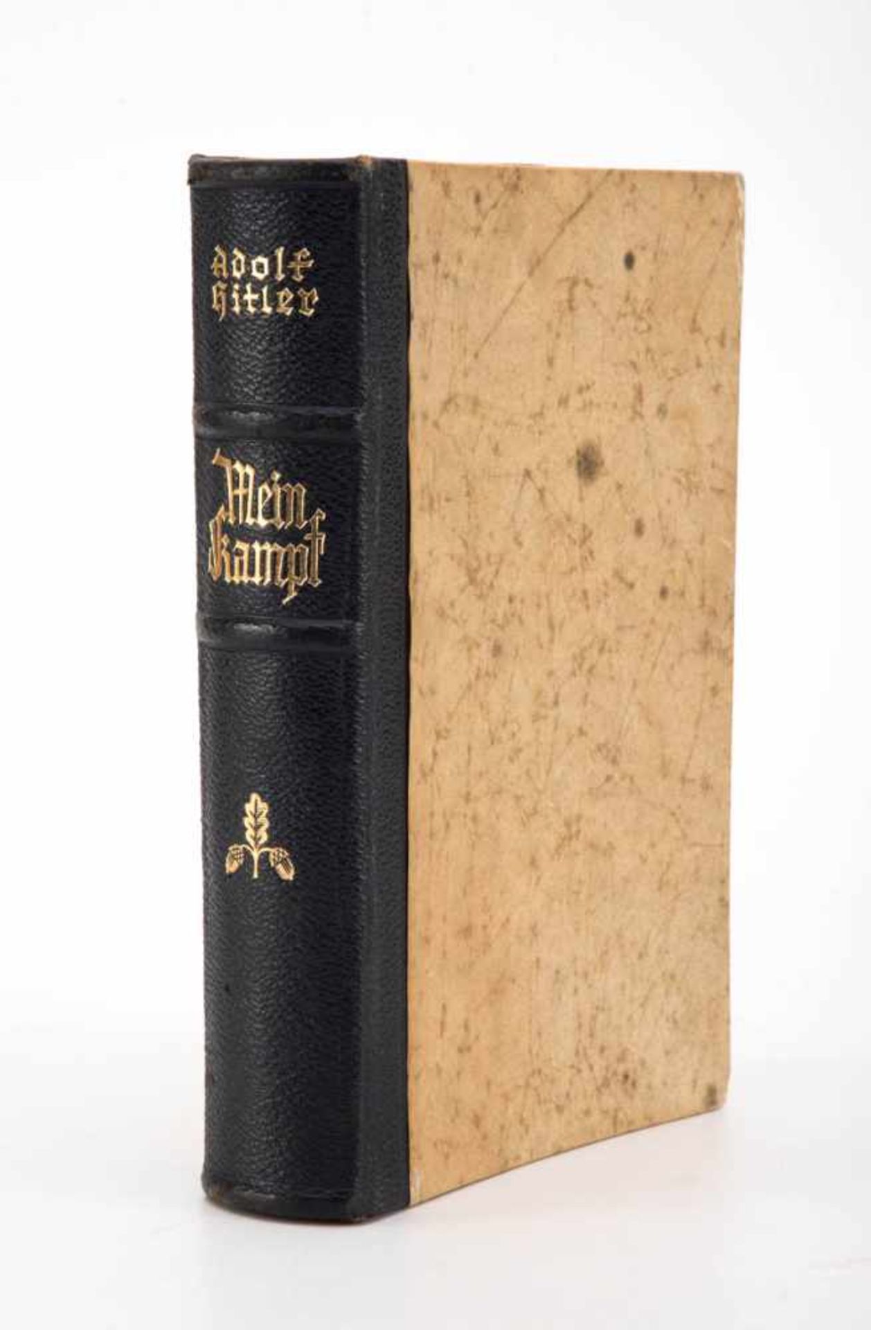 Mein Kampf Adolf Hitler, 360./364. Auflage von 1938. Einige Seiten eingerissen.
