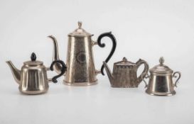 4-Teile Tafelgeschirr Metall. Bestehend aus: Kaffeekanne, Teekanne, Zuckerdose und Serviettenständer