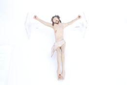 Gekreuzigter Jesus Christus Holz, geschnitzt polychrom gefasst. H.: 36 cm. Kreuz fehlt.