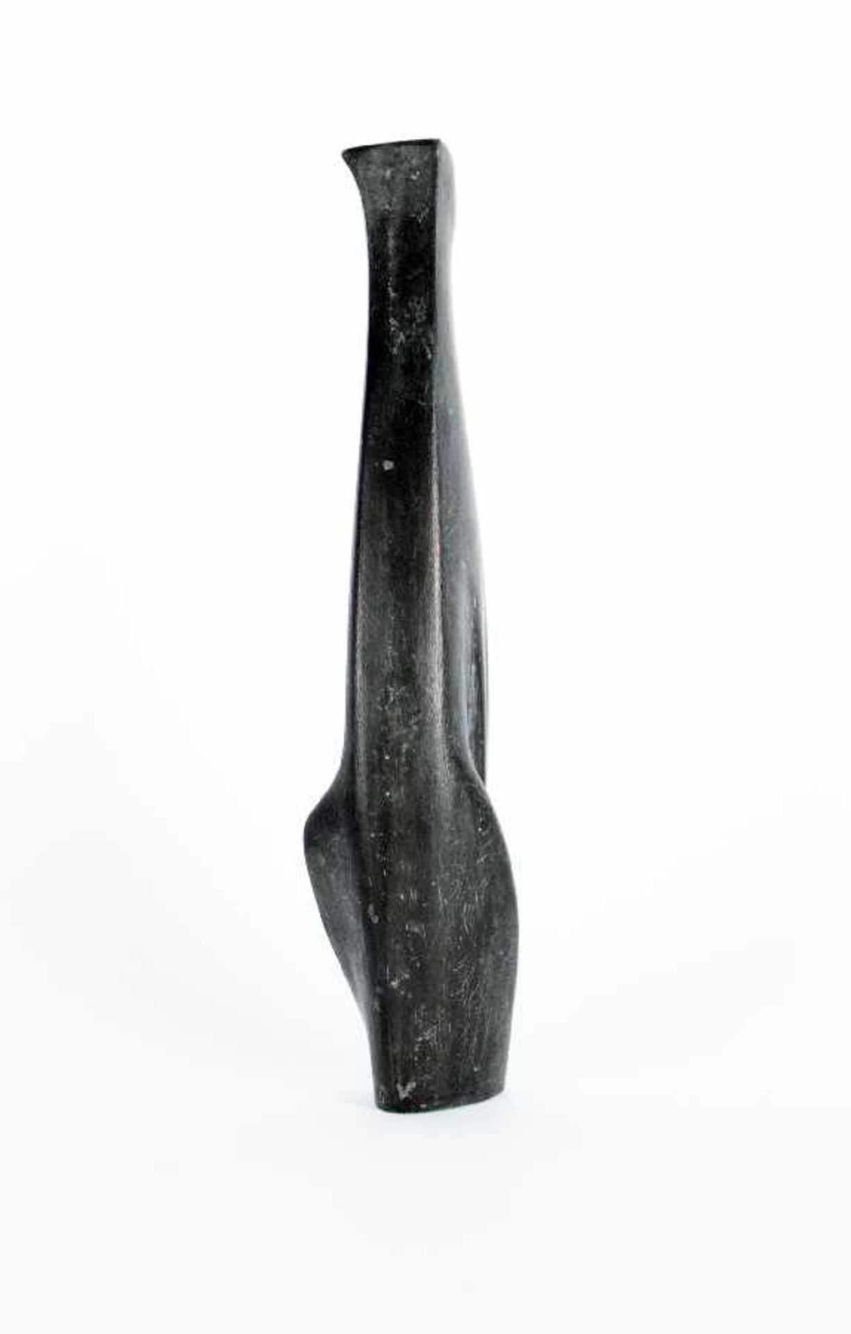 Bildhauer der Mitte des 20. Jh. Katze Weissmetall; H 29,5 cm; bezeichnet "HJ 4" Sculptor of the - Image 3 of 3