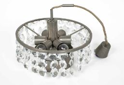 Wohl Italien 60er JahreDeckenlampeKristallglas, Messing, vernickelt; H 40 cm, Dm 36,5 cmProbably