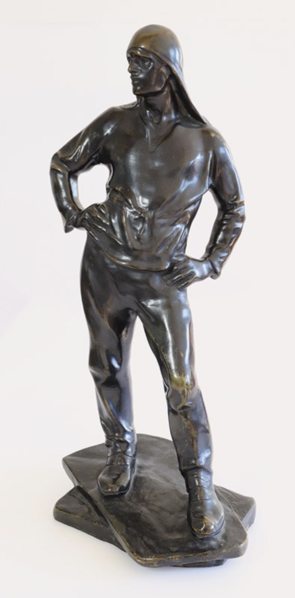 Le Débardeur du Port d'AnversConstantin Emile Meunier (1831-1905)Bronze, dunkel patiniert. H. 46,5