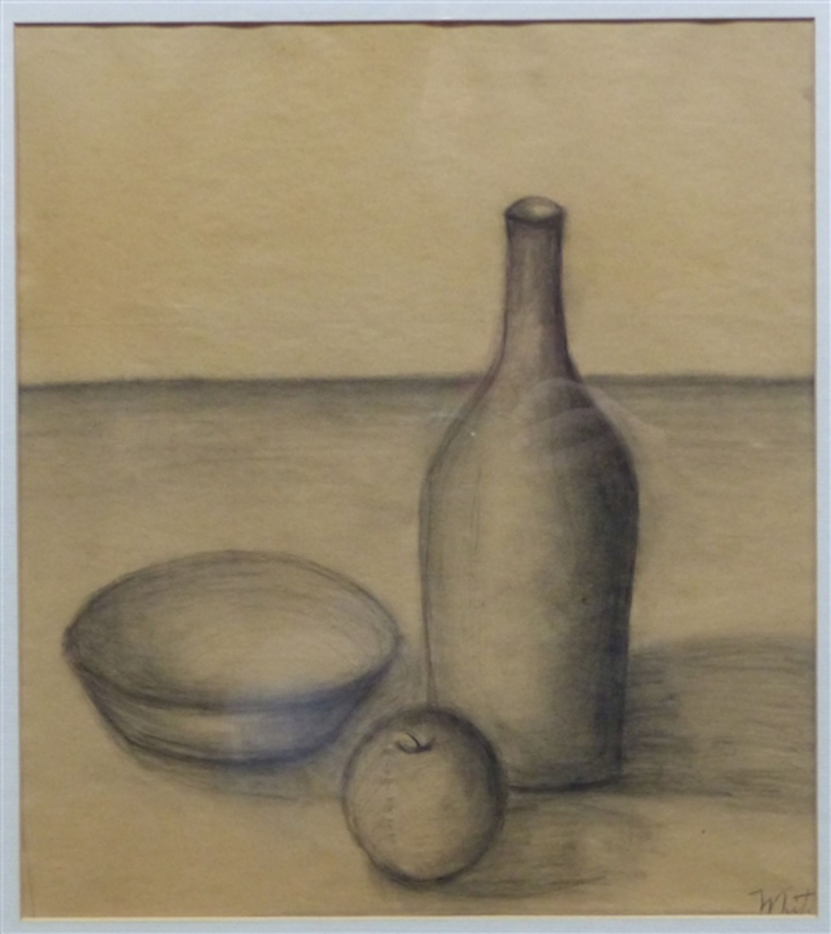 White Bleistiftzeichnung auf Papier, Stillleben mit Flasche, Schale und Apfel, rechts unten