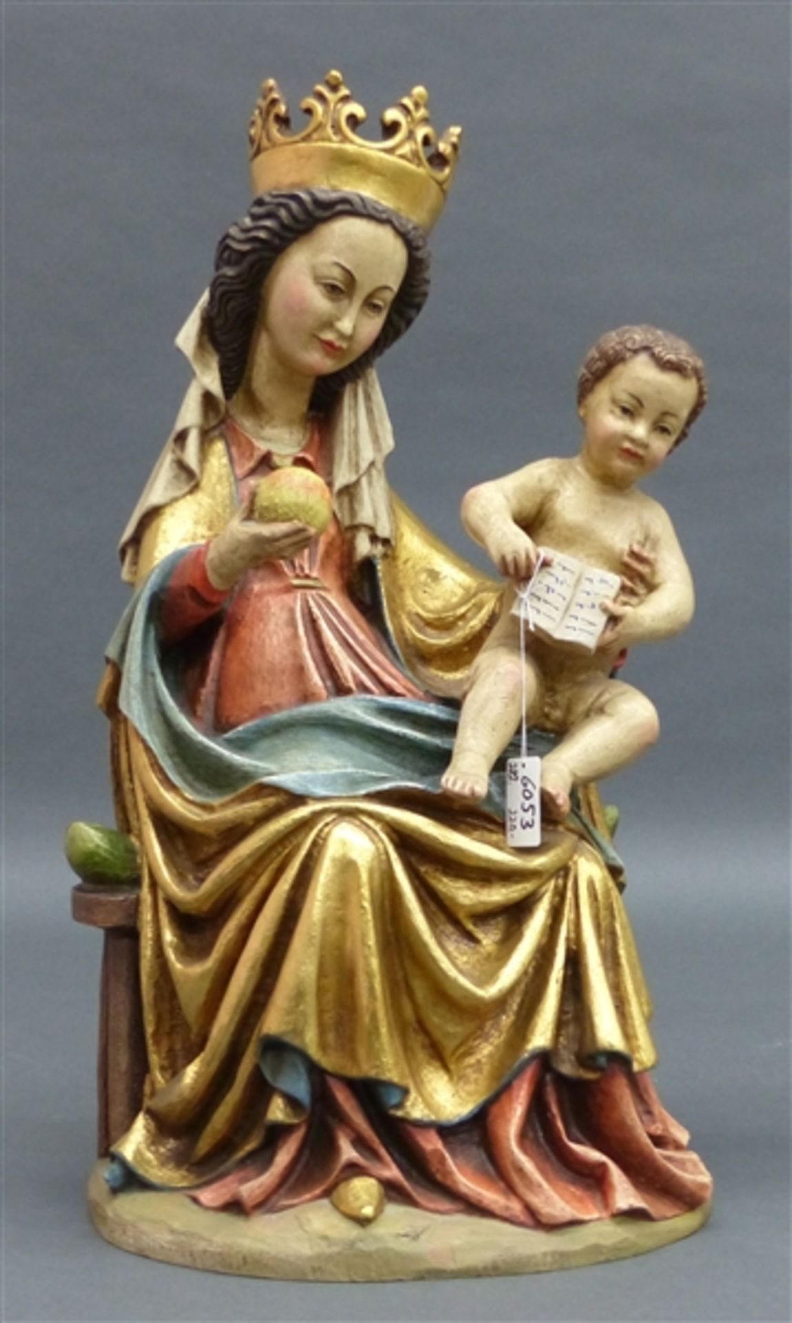 Holzskulptur Madonna mit Jesusknabe, Südtirol, 20. Jh., gefasst, gekrönte Madonna mit Frucht,