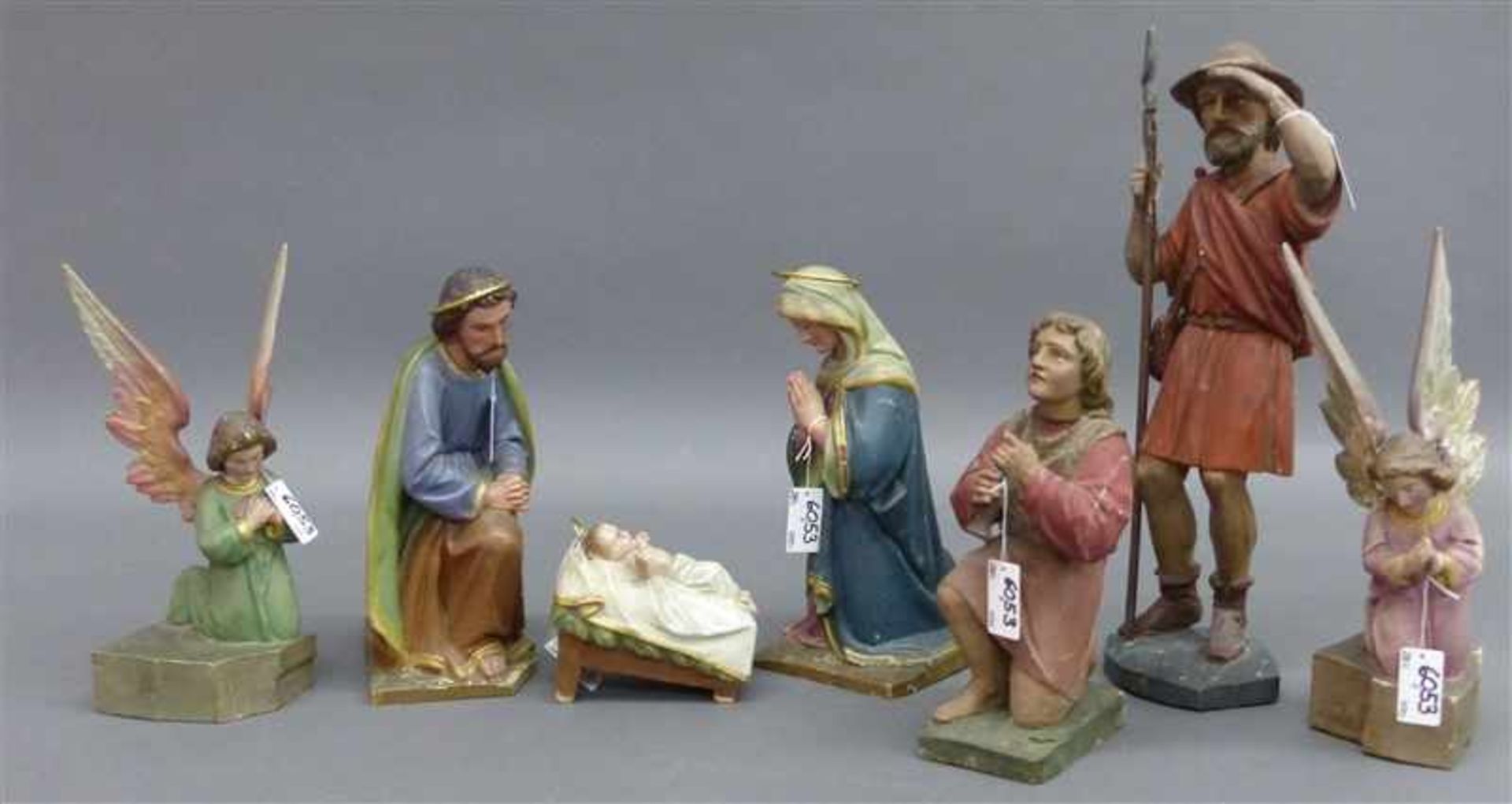 KrippenfigurenHolz, geschnitzt, gefasst, Süddeutsch, 19. Jh., Maria und Joseph, Jesuskind, zwei