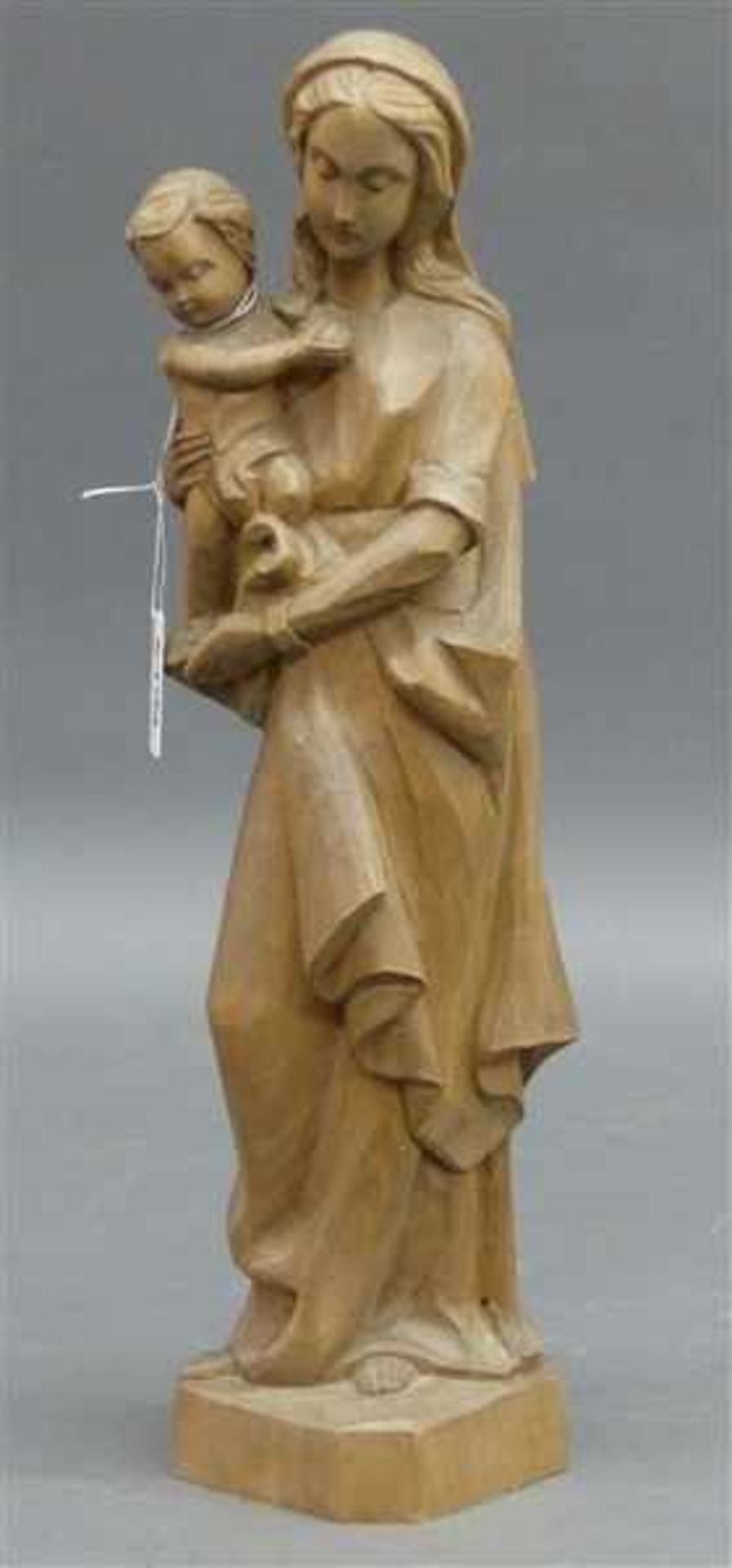 HolzskulpturMadonna mit Jesuskind, Deutsch, 20. Jh., natur, 32cm,