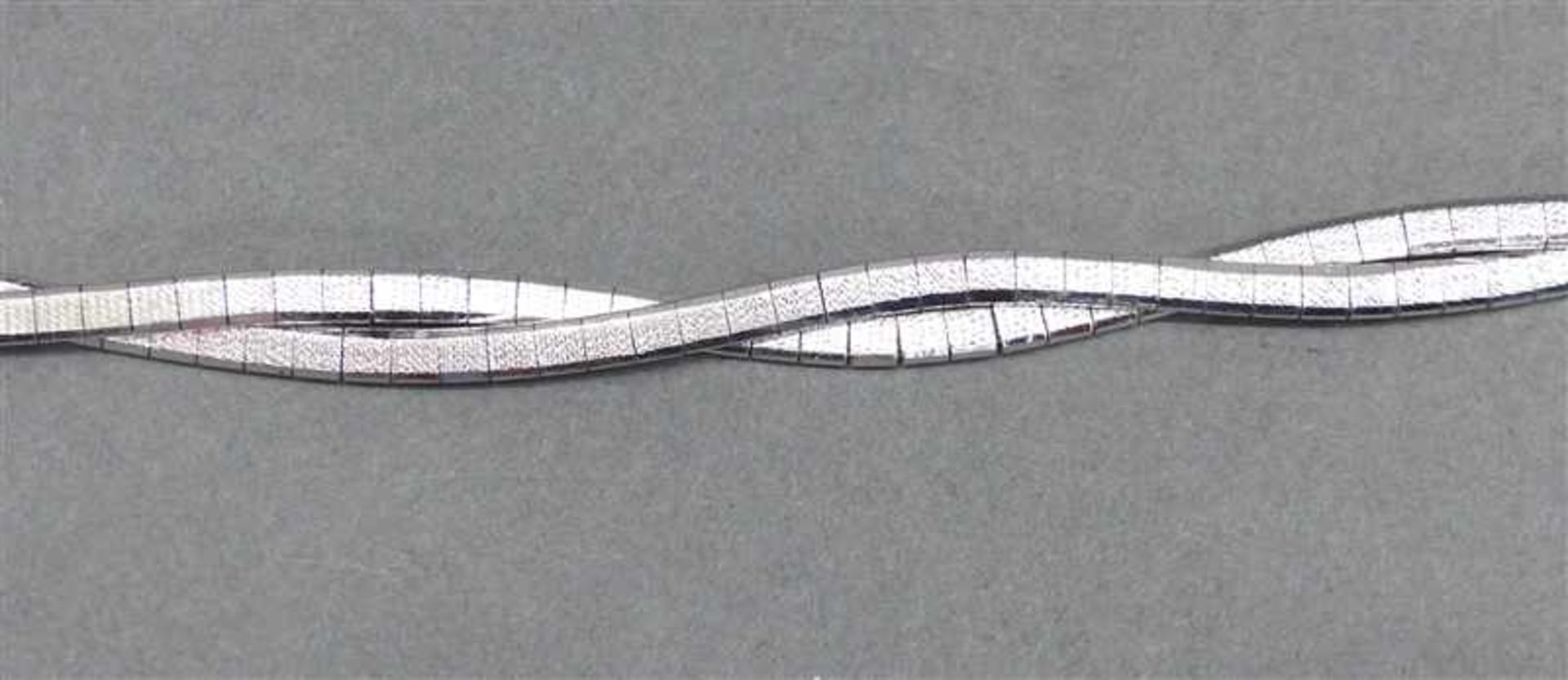 Armband835 Silber, Flechtform, Kastenschloss mit Sicherung, ca. 17 g schwer, l 19 cm,
