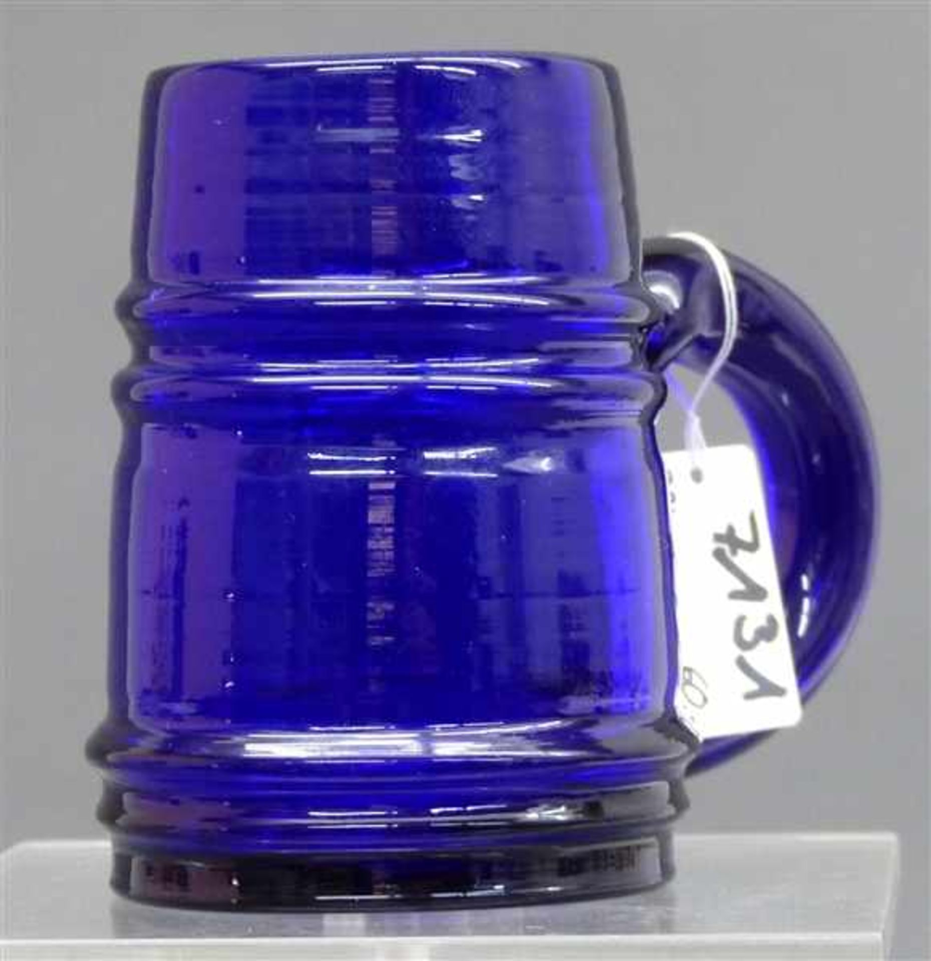 Kinderkrug, 19. Jh.Blauglas, Abriss, kobaltblau, h 9 cm,